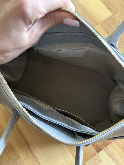 Torba kuferek Laura Biaggi skóra szara 35 cm