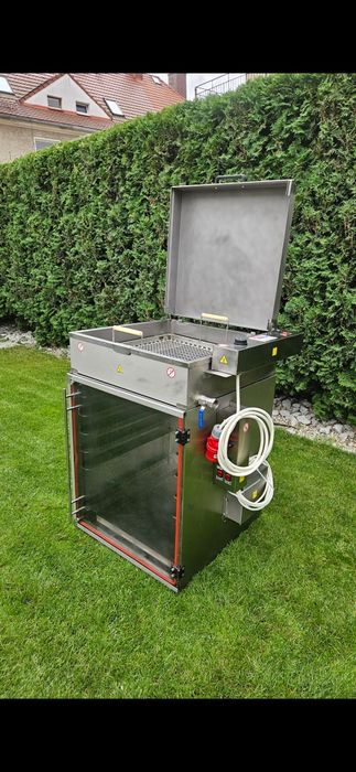 Smażalnik do pączków z garownikiem