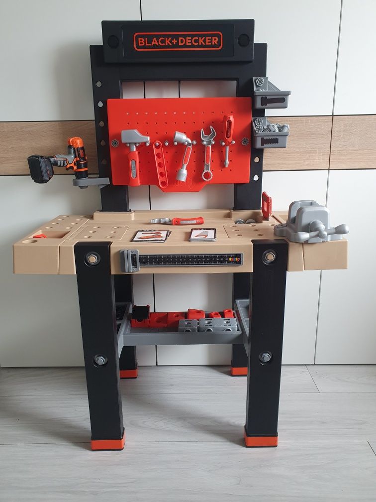 Warsztat majsterkowicza duży stół do majsterkowania smoby black decker
