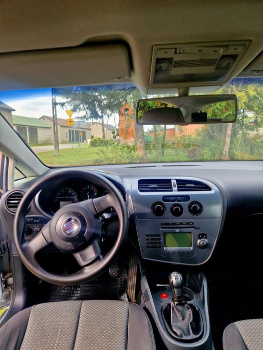 Seat Leon 1.6mpi 102KM 2007