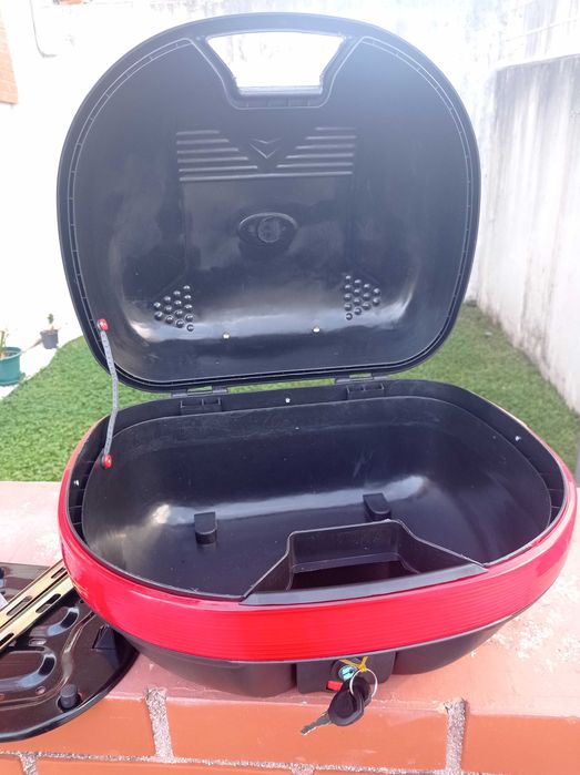 TOP CASE UNIVERSAL 31L