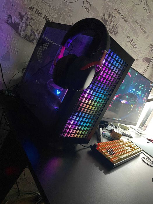ПК СРОЧНО. Ryzen 5 7600 \ Nvidia RTX 4070TI TUF \ 32GB ddr5 \ SSD 2TB