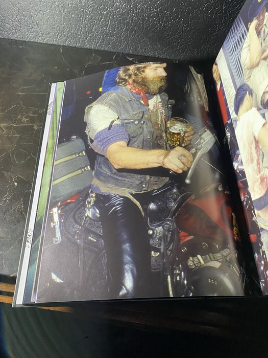 книга / Henk Schiffmacher - Photographer