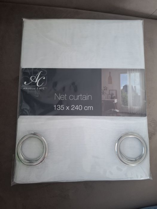 Zestaw dwóch zasłon 135x240cm