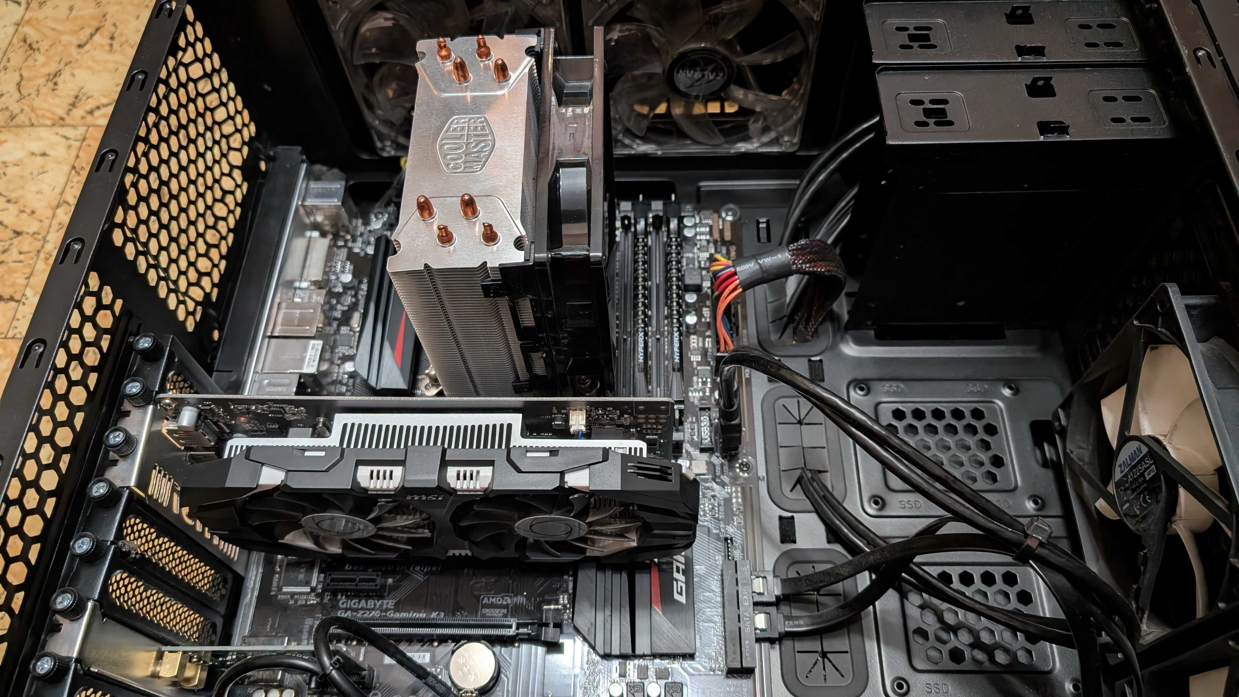 Комплект Intel I7 7700k/GIGABYTE GA-Z270/16gb DDR4
