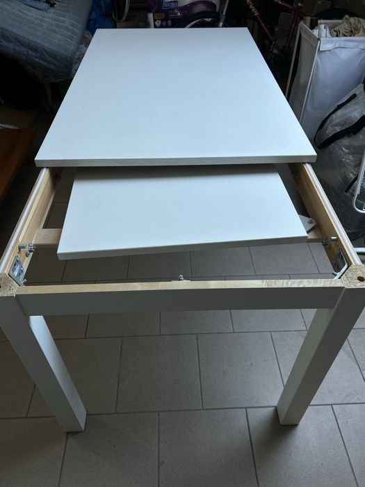 Sprzedam rozkładany stół IKEA LANEBERG – biały 130/190x80 cm