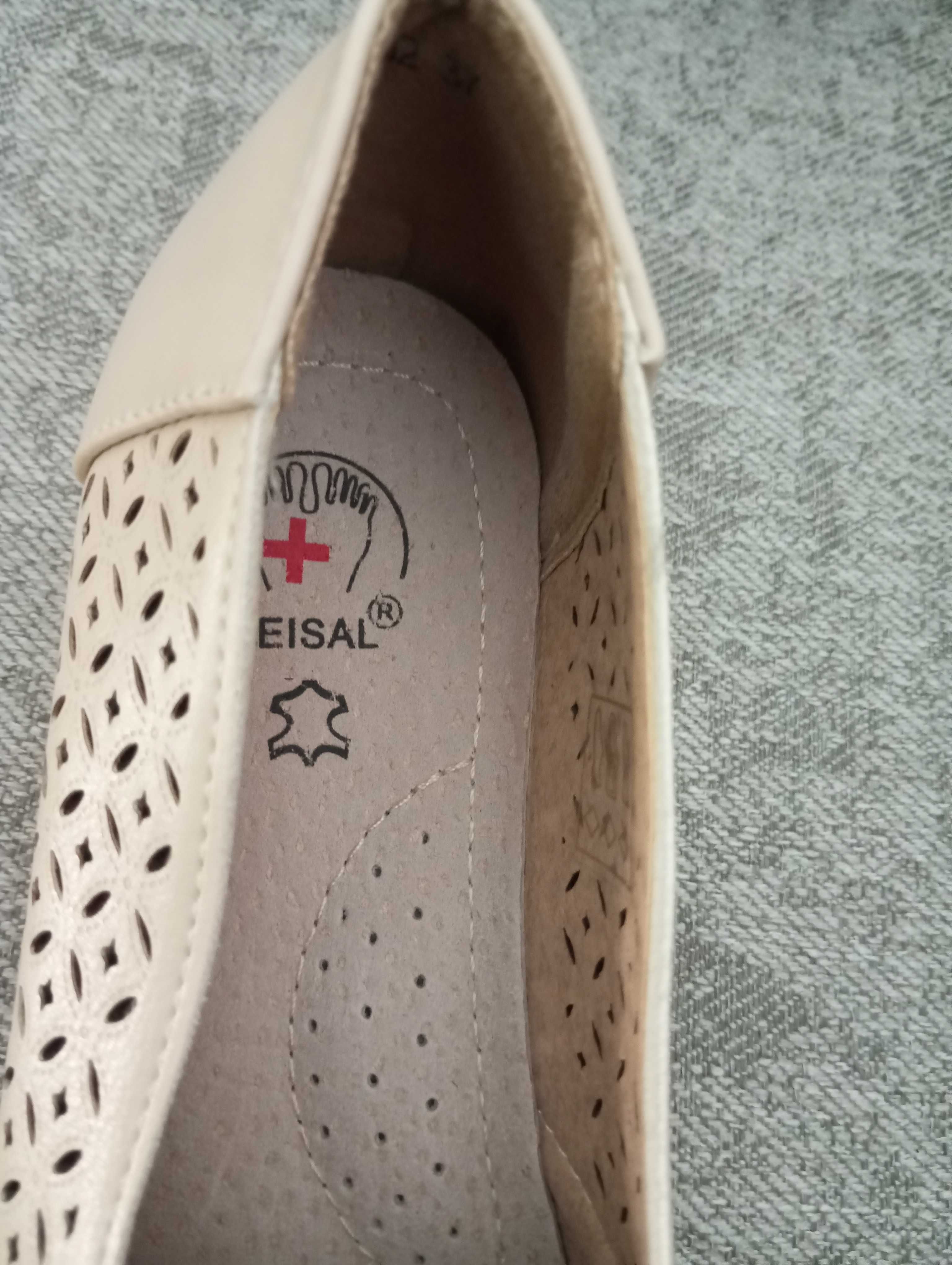 Buty  ażurowe rozmiar 37- wkładka oddychająca