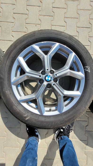 Oryginalne felgi z oponami BMW x3 19 cali