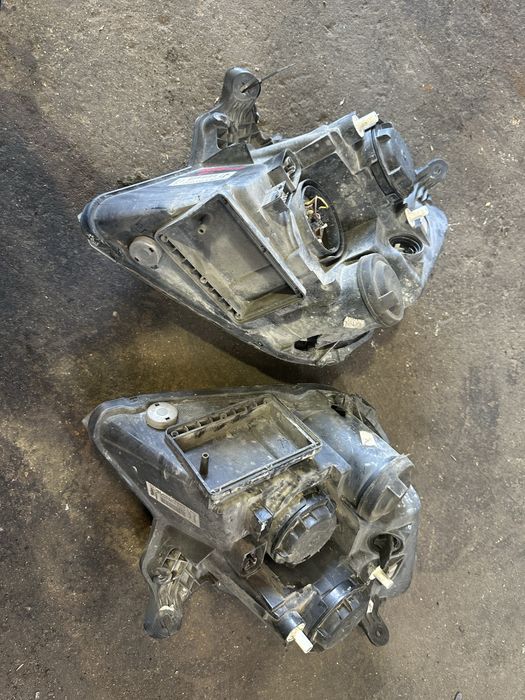 Lampy Meriva A przód lewa prawa Reflektory Meriva A komplet