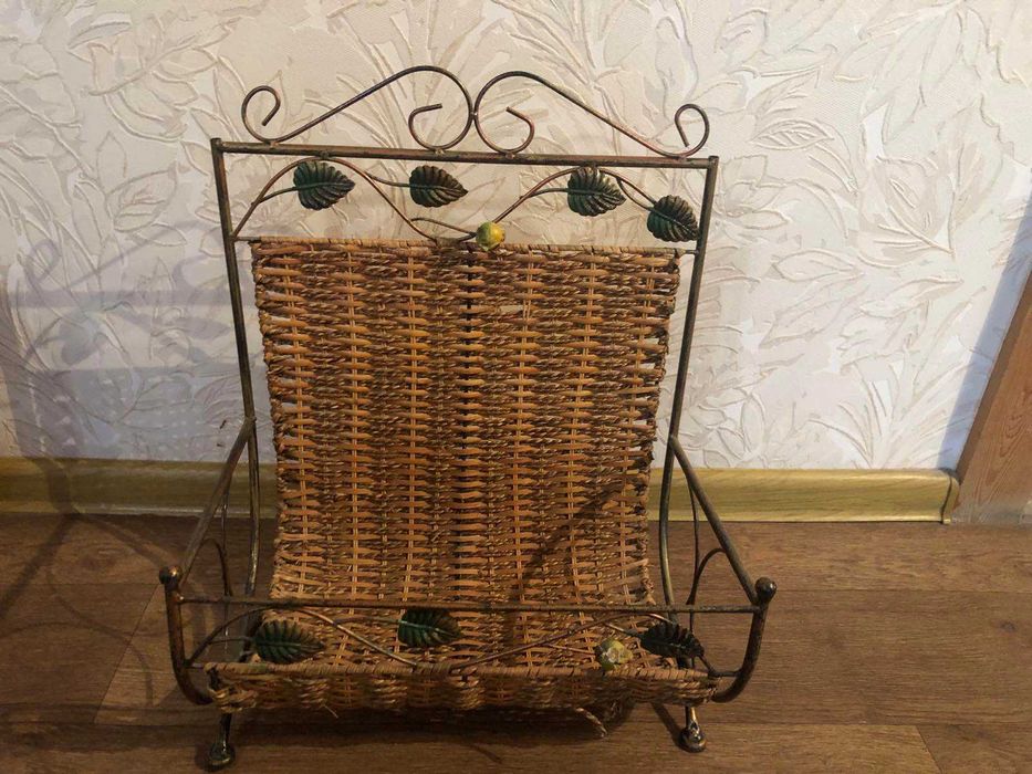 підставка для журналов,газет,книг