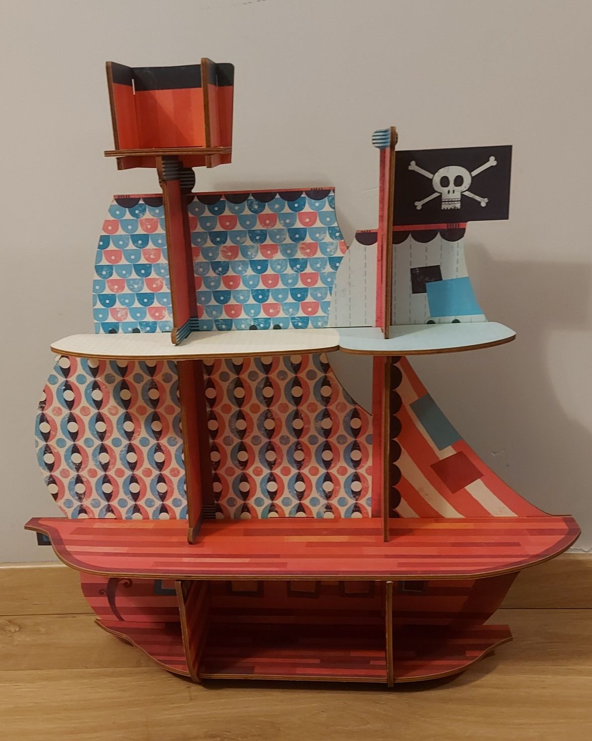Statek piracki - półka dekoracyjna Djeco