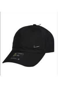 Новая кепка Nike