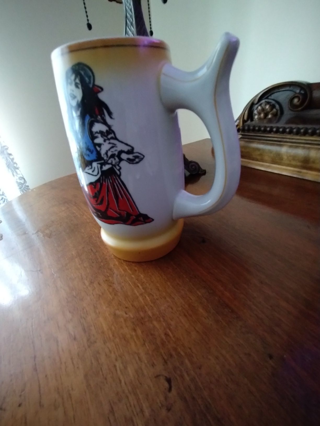Kufel Lubiana porcelana PRL