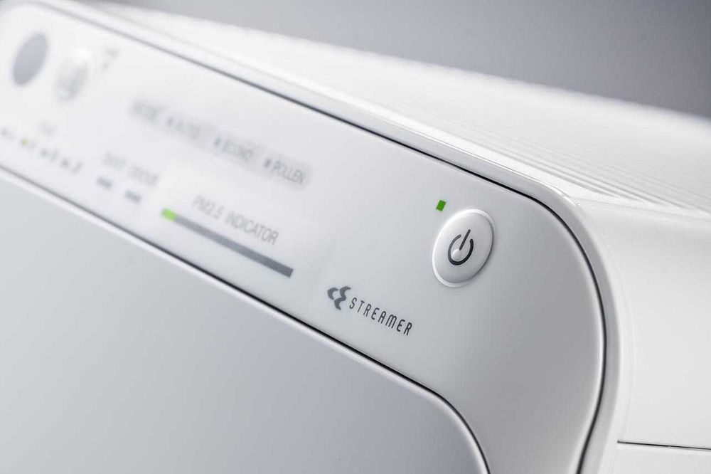 Новий очищувач повітря Daikin MC55W (Flash Streamer)