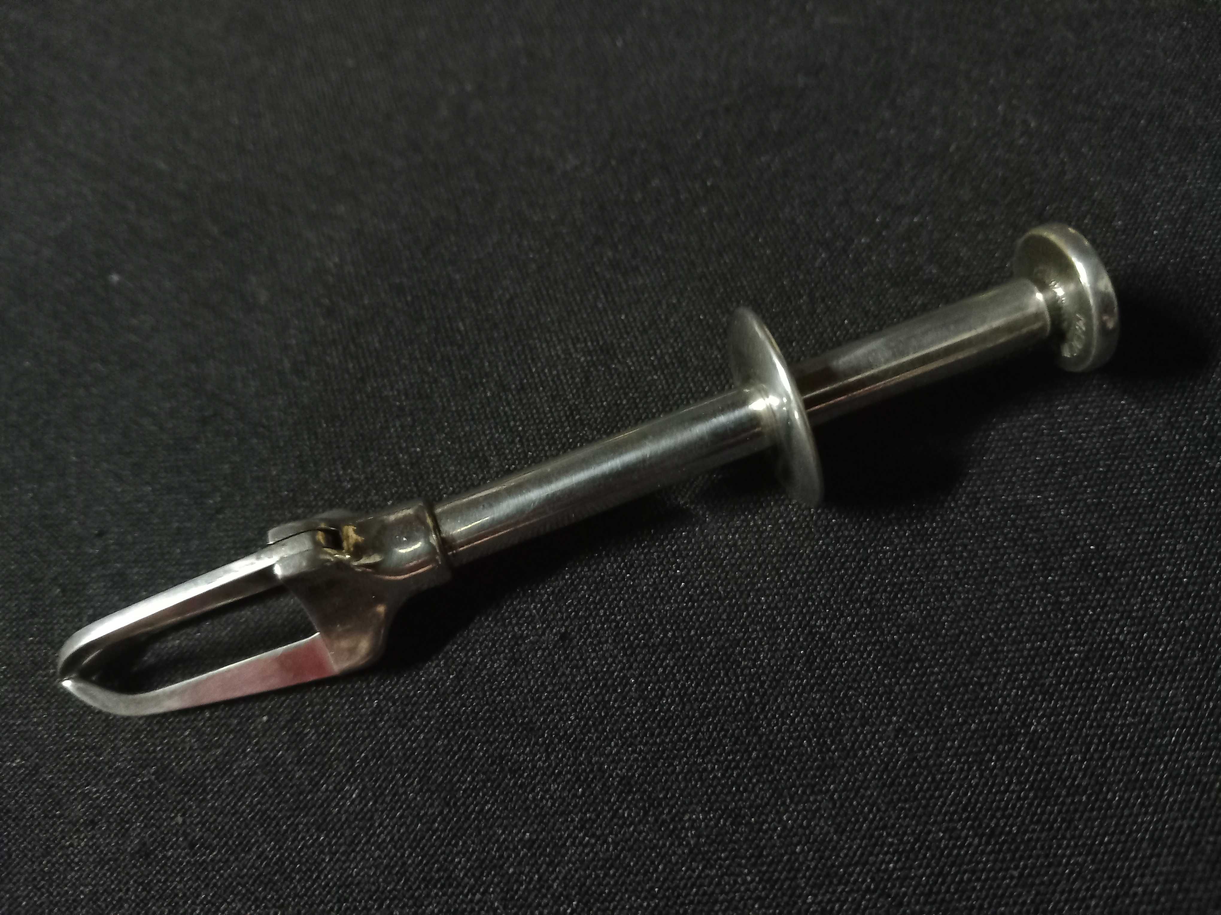 Casquinha - Invulgar pinça para cubos e açúcar