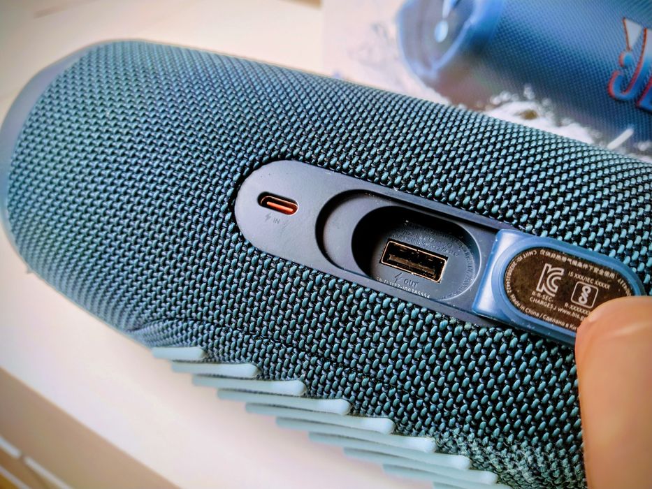Głośnik JBL Charge 5