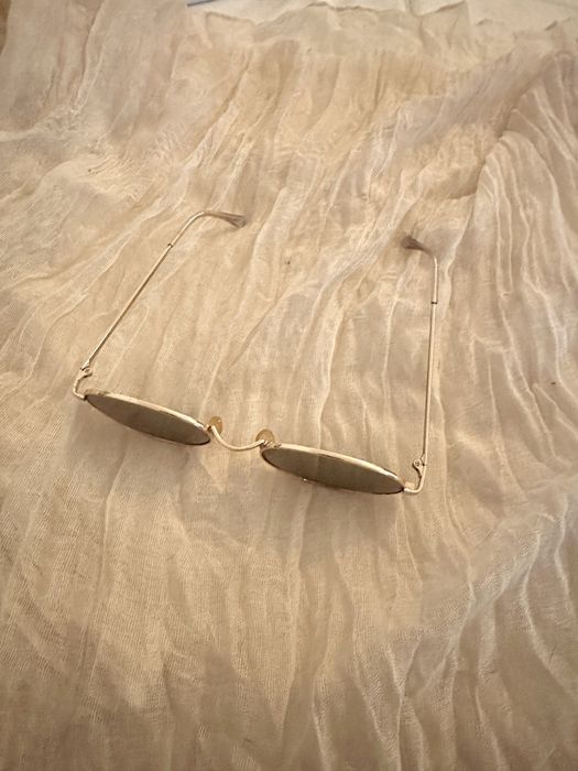 Oculos de sol variados