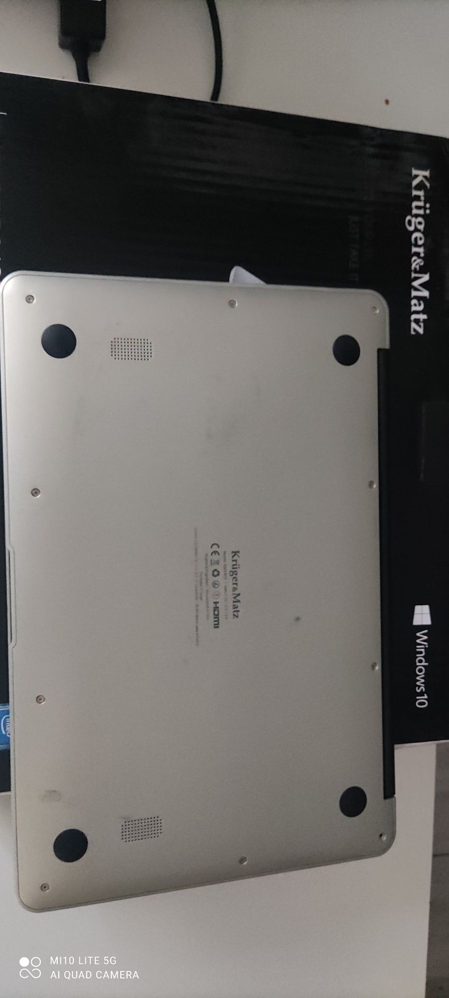 Sprzedam laptopy uszkodzone