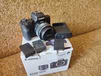 Фотоапарат Canon EOS M50 з об.'єктивом.