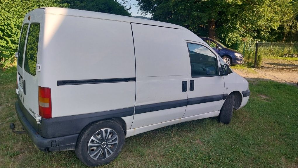 Citroen Jumpy 2.0HDI 2004r. Doinwestowany.