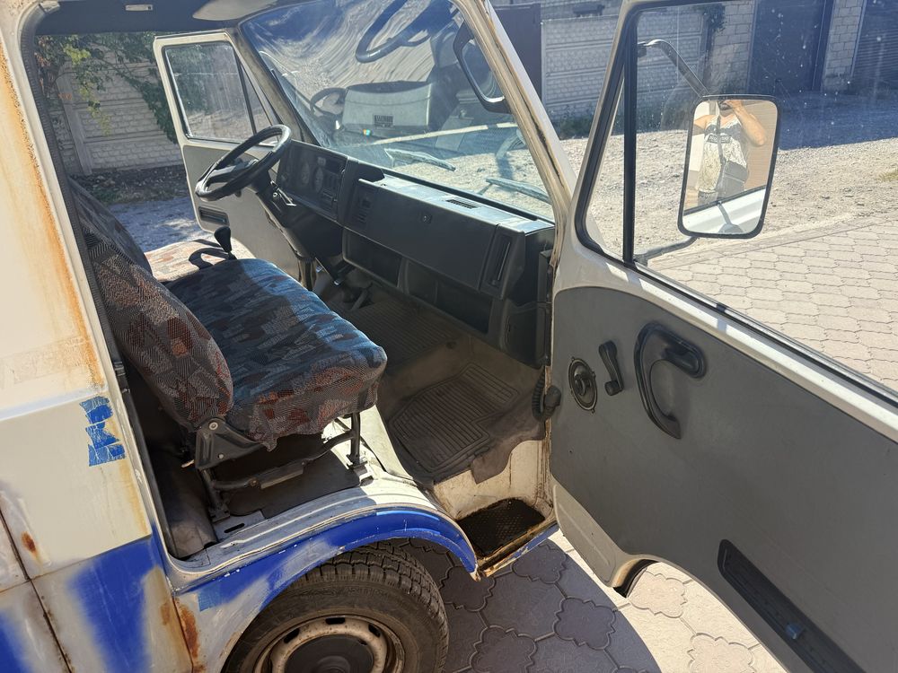 Volkswagen LT31. Пассажир. Автодом. 2.4 дизель.