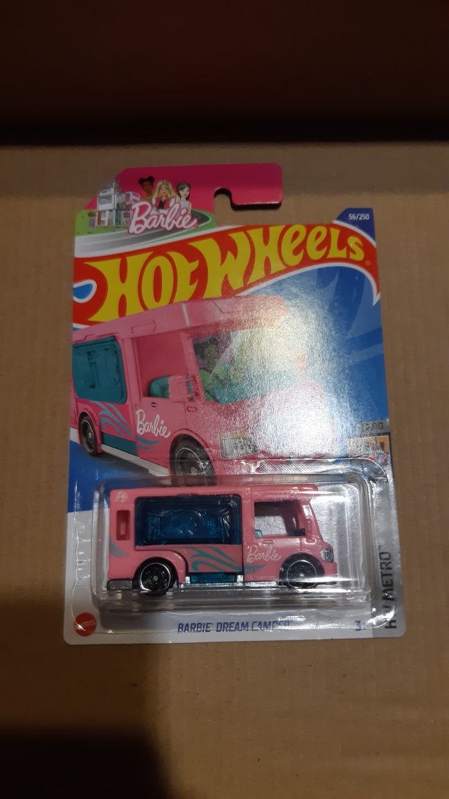 Hot Wheels Barbie Dream Camper długa karta