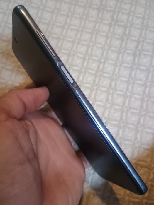 Xiaomi  note 9 pro 6/64 не пересылаю
