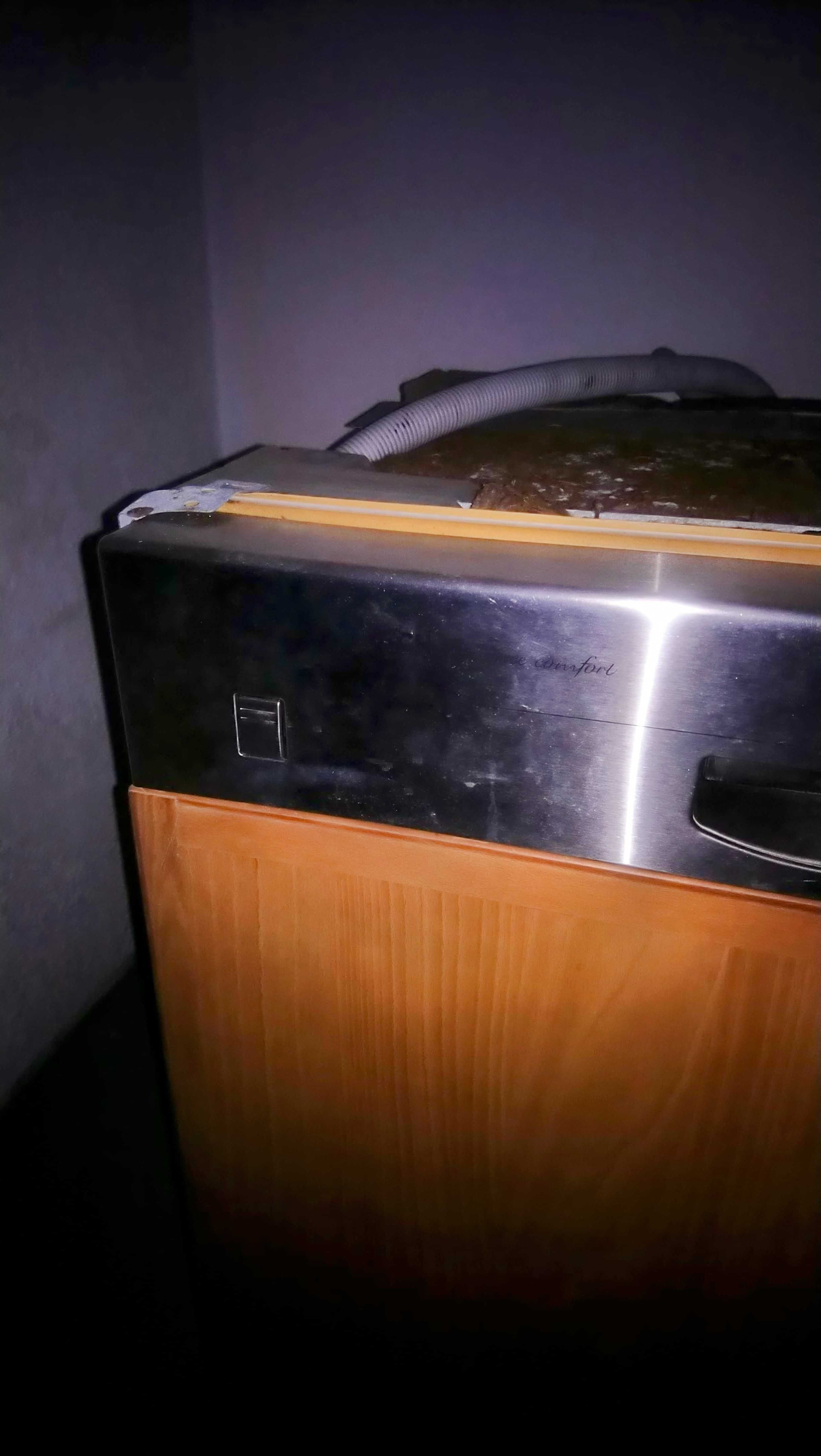 Máquina Lavar Loiça Bosch, encastre, avariada