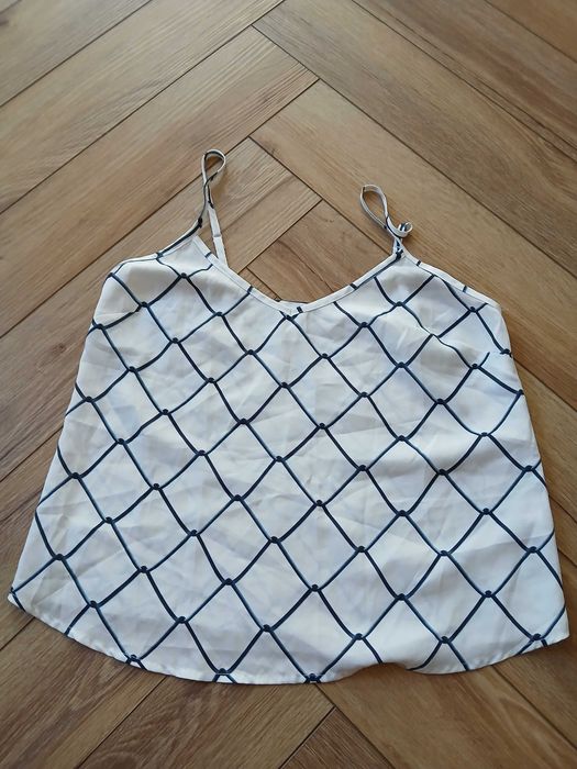 Top na ramiączkach Asos 10