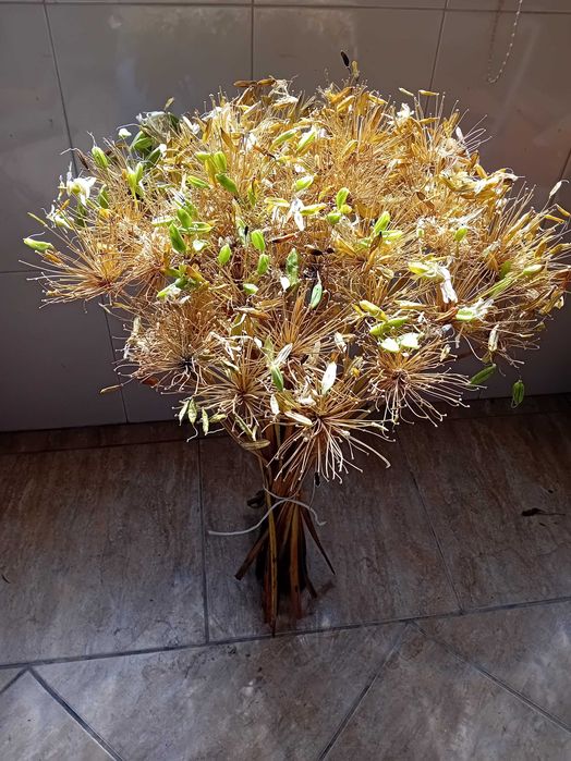 Ramos de flores secas longos para jarra ou jarrao