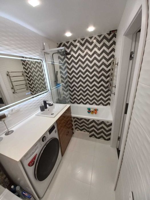 Продам 2к квартиру на ж/м Тополь