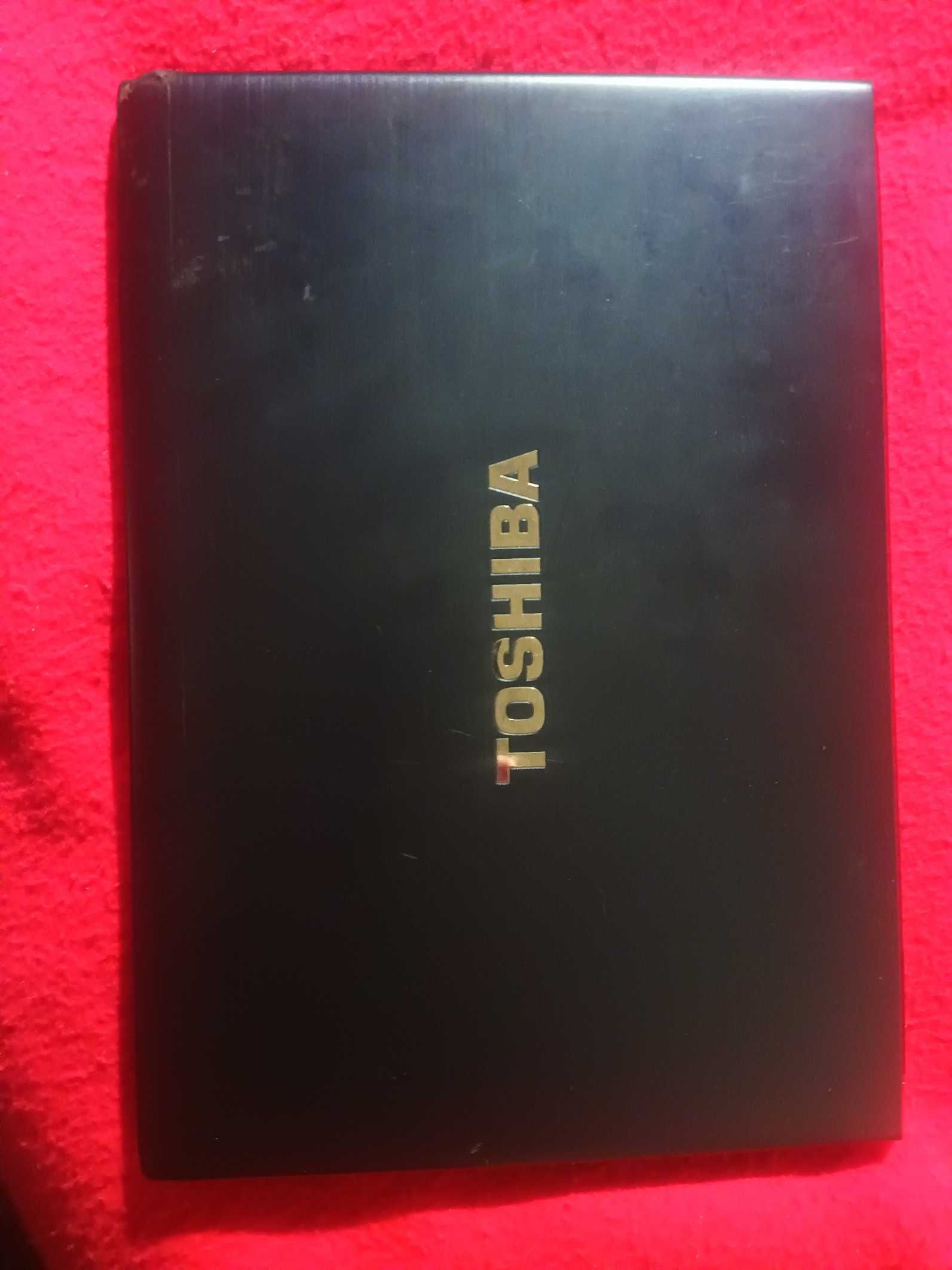 Ультрабук Toshiba Portege R705-35