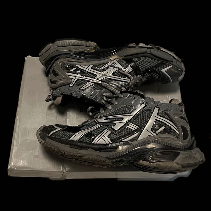 Кроссовки Balenciaga Runner Dark Grey Black (677403 W3RBR 1515)