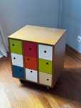 Móvel de gavetas de Design Português para multi-usos em Plywood