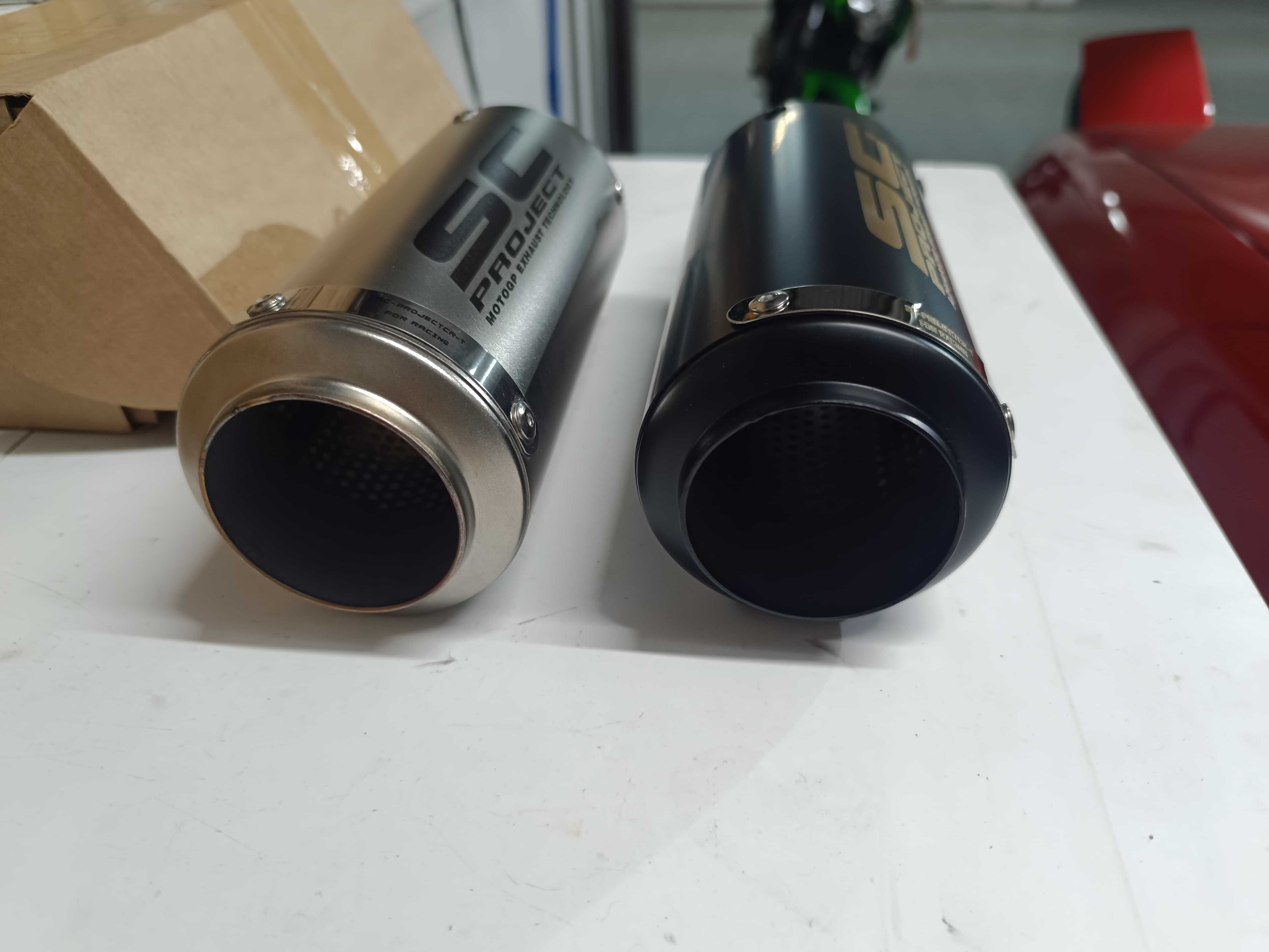 Ponteiras de Escape Universais – 51mm com Adaptador 38mm
