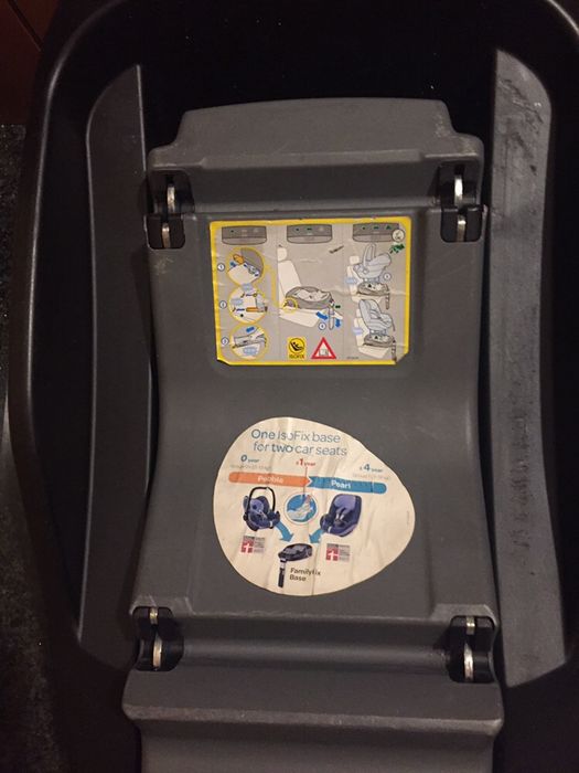 Vendo cadeira criança, baby cocque e base para automóvel