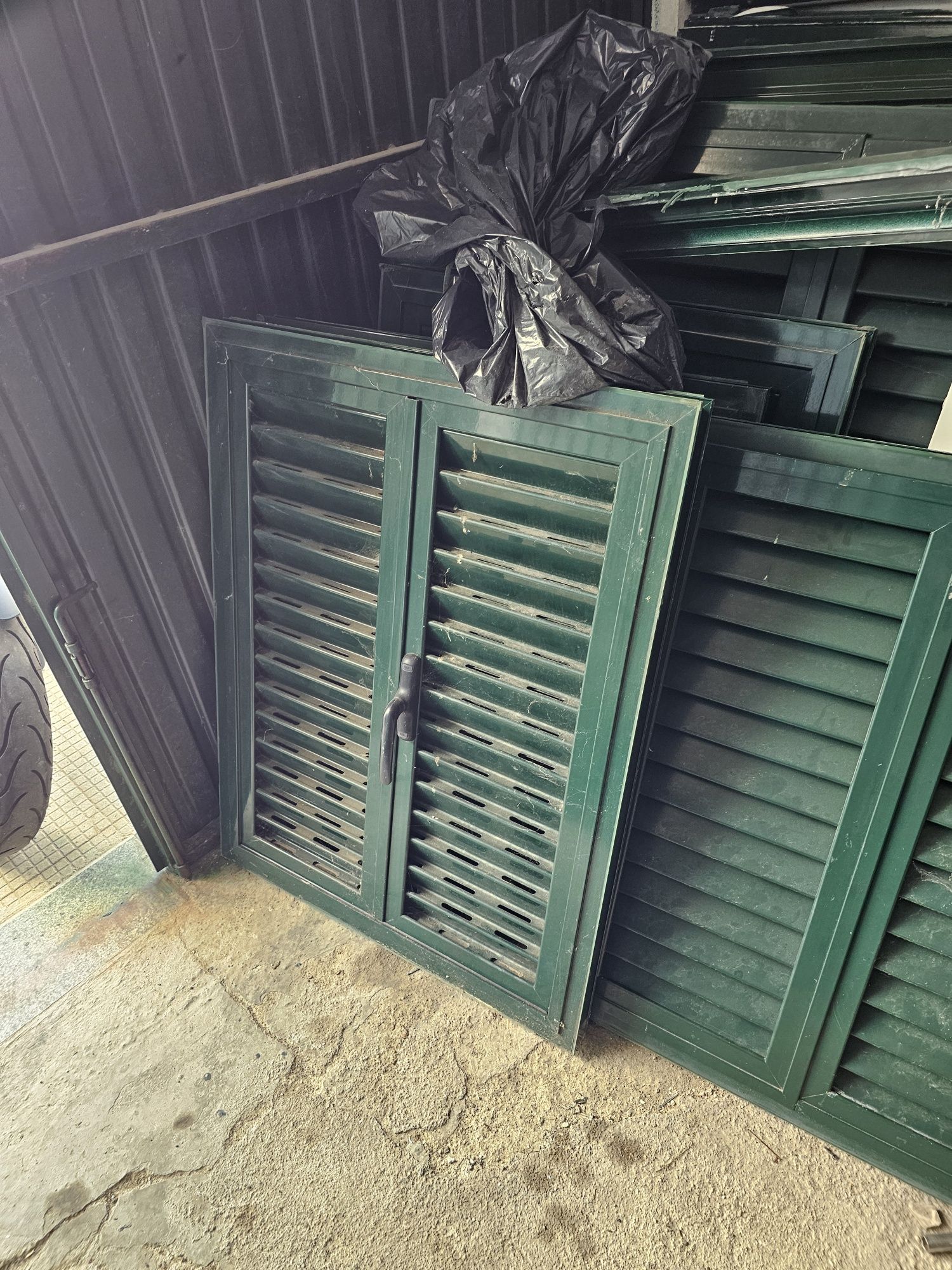 Janelas aluminio com vidro duplo
