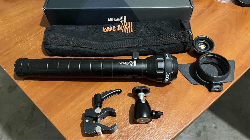 Оригінальний Фотофонарь BitLighter 3000k 5000k