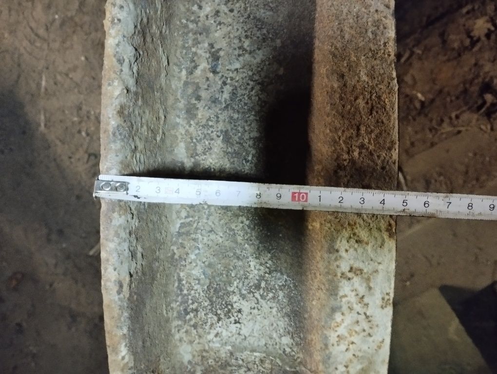 Właz najazdowy żeliwny C250