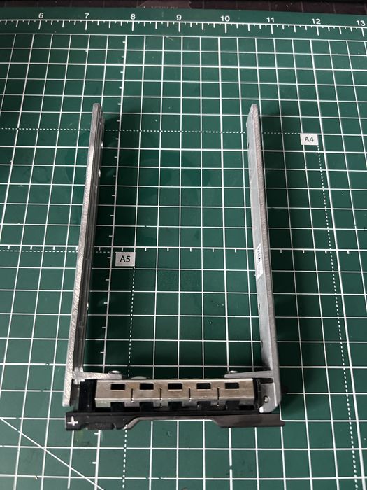 Корзини до сервера dell 2.5’’