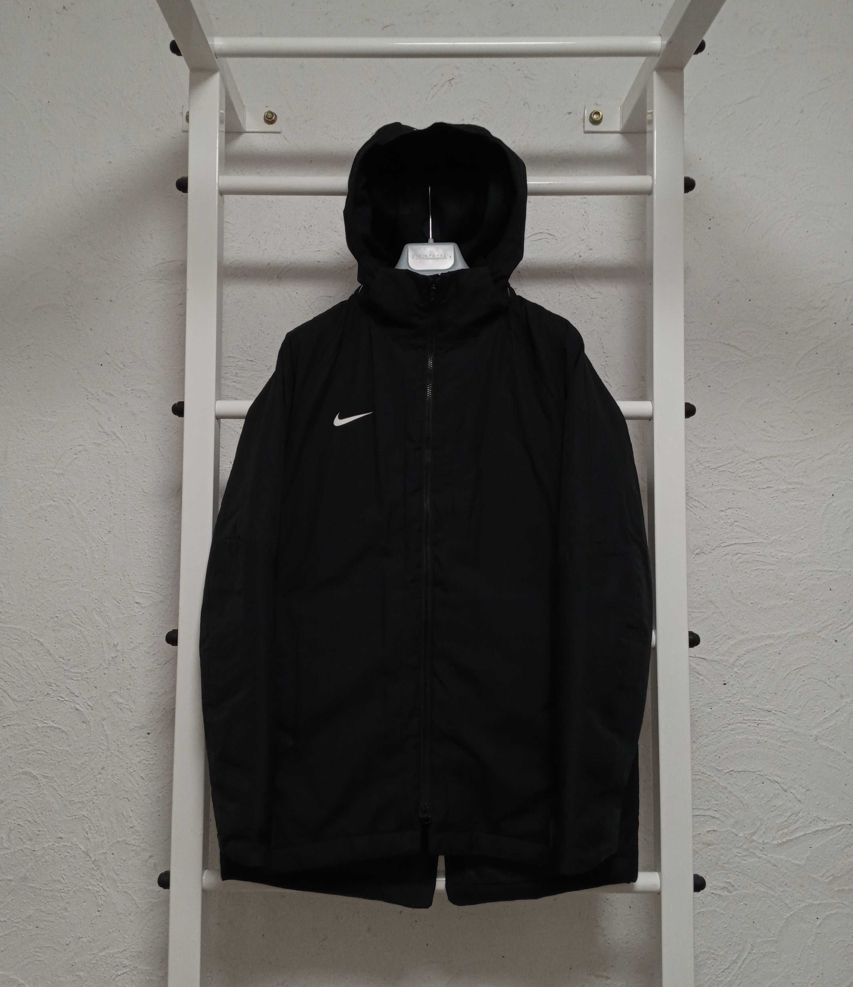Куртка Nike S размер