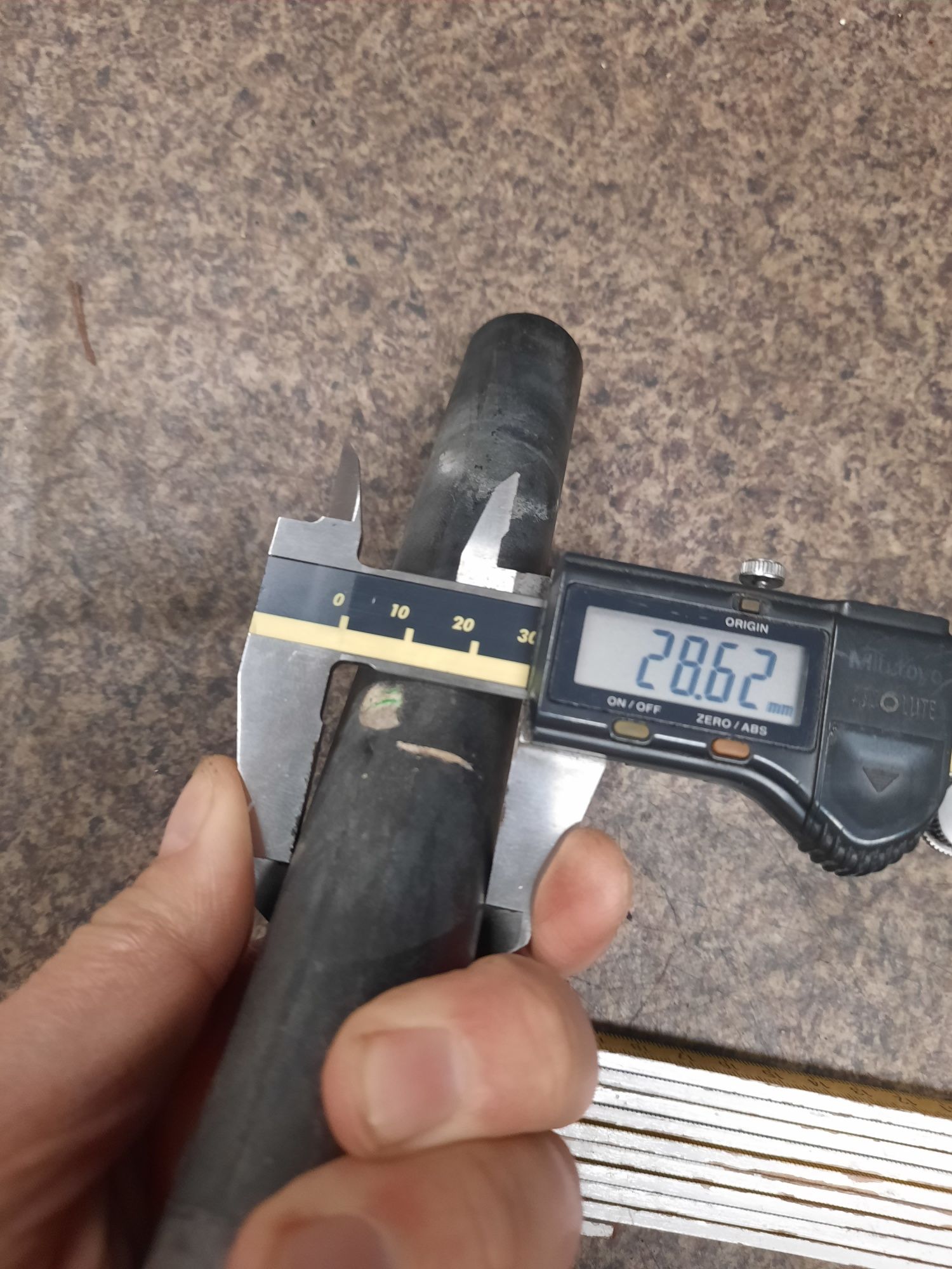 widelec szosowy CARBON tapered 1 1/8" kolarzówka 28" cz