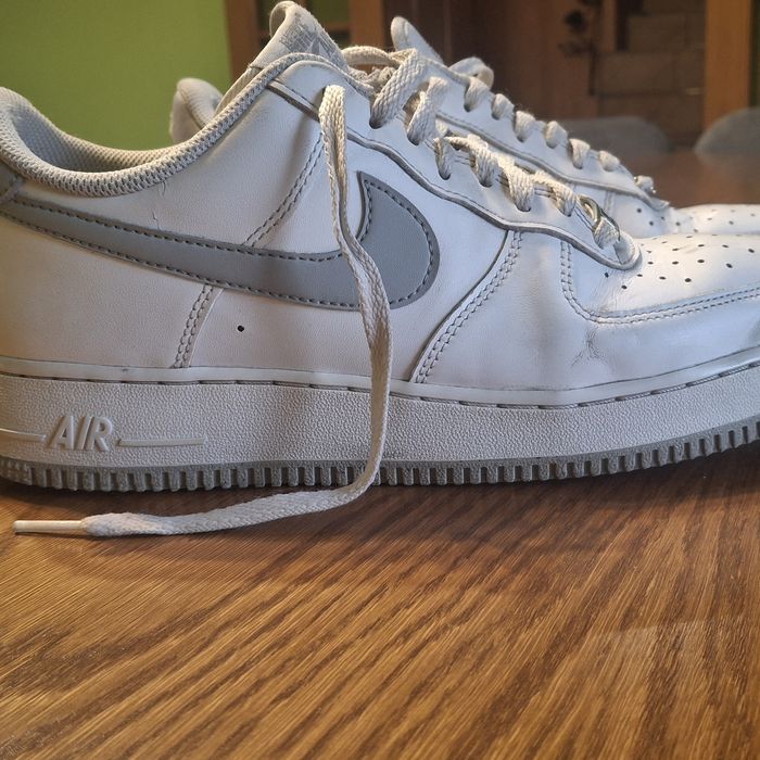 Nike szare buty rozmiar 42