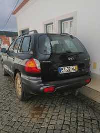 Vendo Hyundai santa fé 2001 4x4 com 267000 kms pneus novos