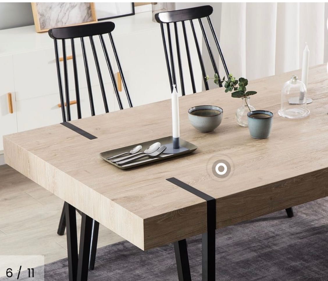 Mesa de jantar com 1 mês e sem uso