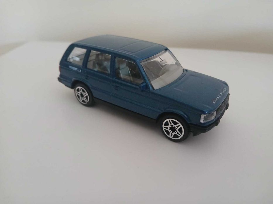 Range Rover 1/43 Burago