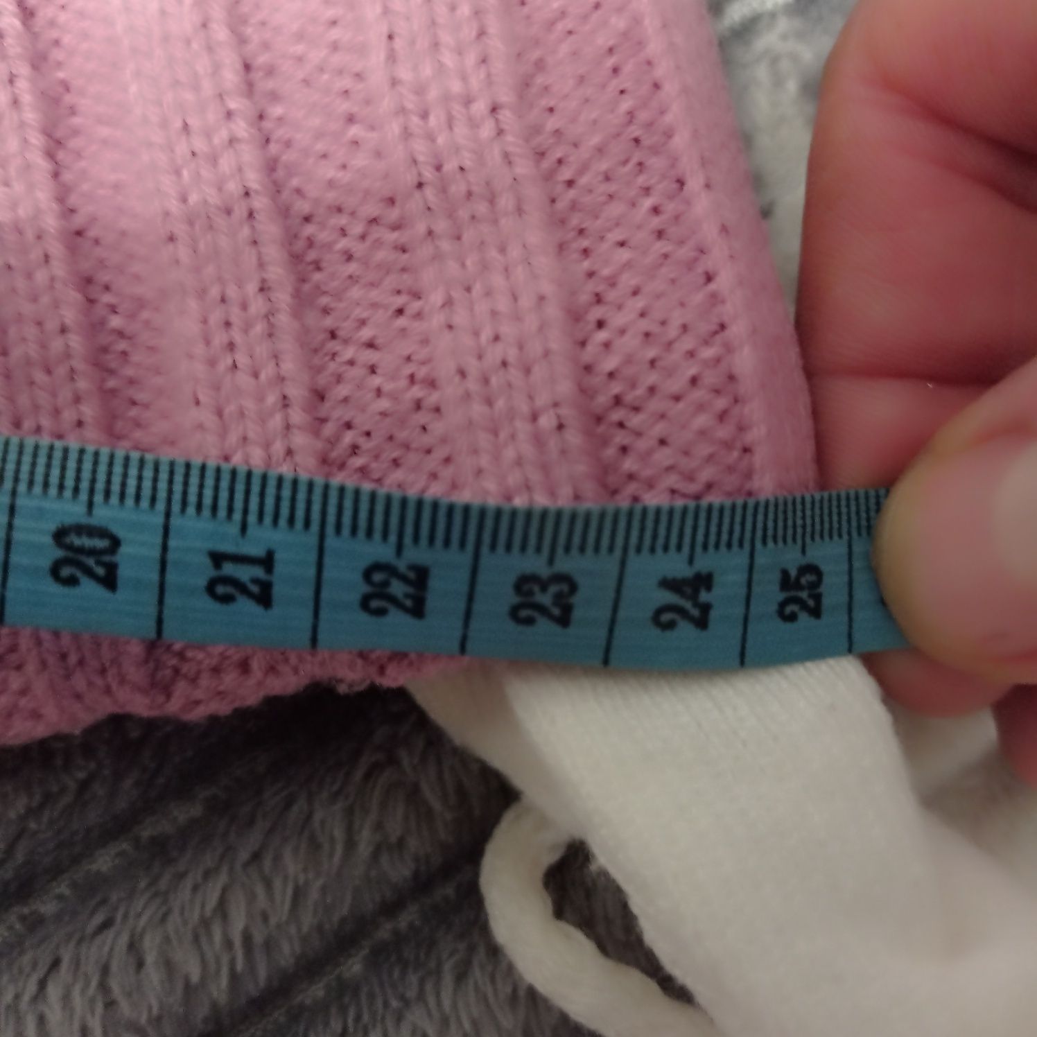 Набор шапка термо, хомут, перчатки на девочку 4-5 лет