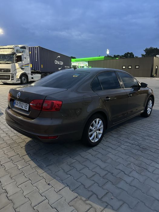 Volkswagen Jetta MK6