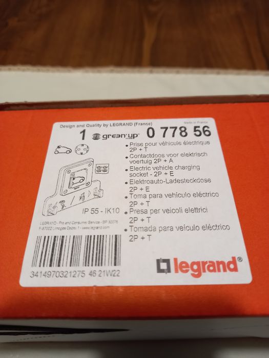 Green Up Tomada de encastrar 3,7kW Modo 1 e 2. IP55-IK1