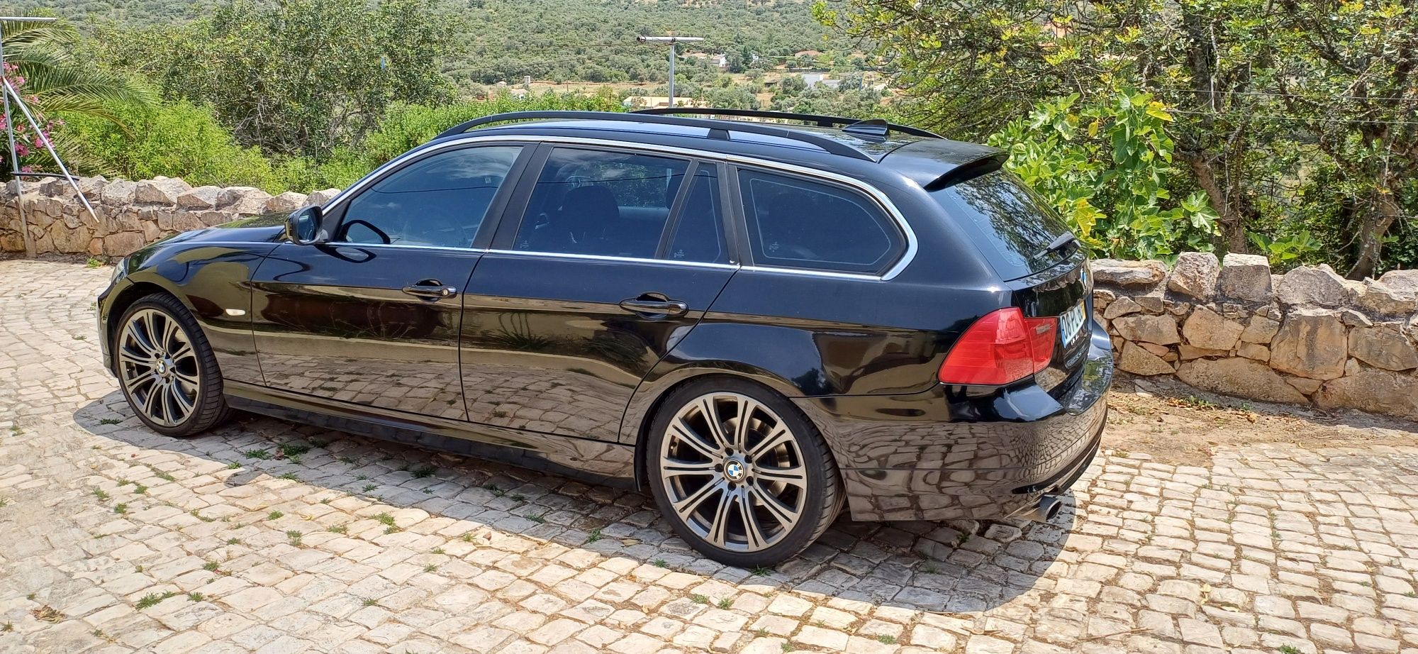 Bmw 318d lci touring